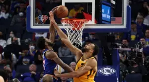 {{ otherArticle[0].article.title }}