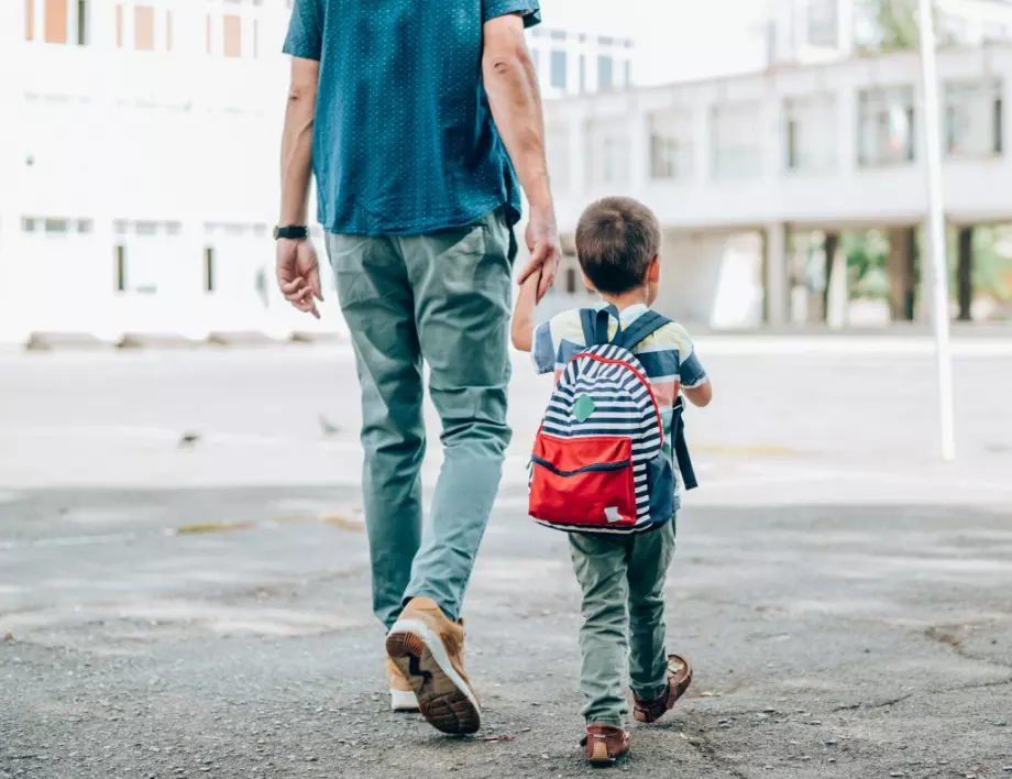 Бащите ще имат право на платен отпуск за отглеждане на малки деца