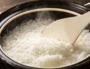 Оризът ще е ронлив и вкусен, ако добавите това след като го сварите