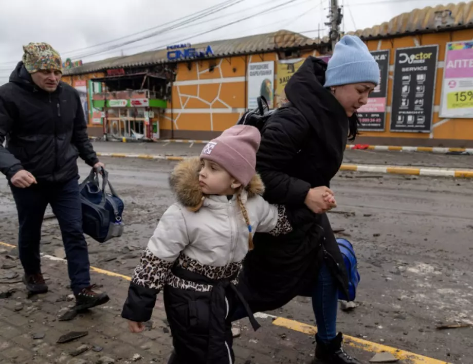 Законови промени облекчават достъпа на украински бежанци до пазара на труда