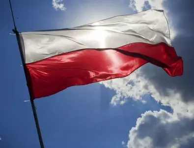 ЕС прекратява процедурата срещу Полша за върховенството на закона
