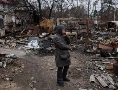 Украинците събират изоставени от руската армия трупове, сателити сочат накъде ще атакува Русия