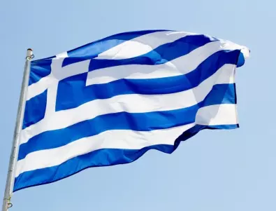 Българин свали гръцкото знаме в Кавала и издигна българското 