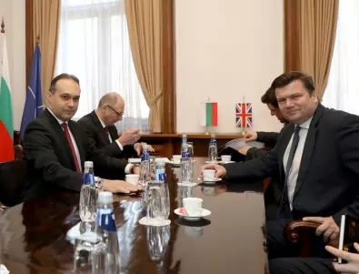 Великобритания ще осигури засилено военно сътрудничество на България