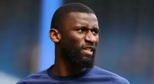 {{ otherArticle[0].article.title }}