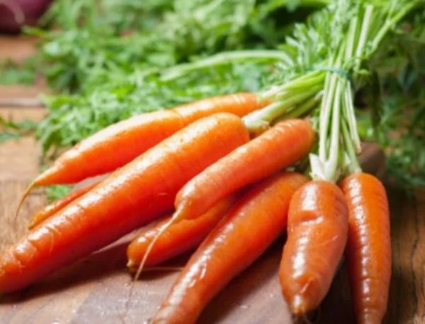 Кои хора НЕ е препоръчително да ядат моркови