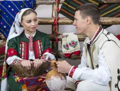 Какво е било традиционното българско облекло в миналото?