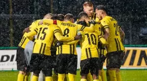 {{ otherArticle[0].article.title }}