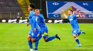 {{ otherArticle[0].article.title }}