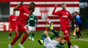 {{ otherArticle[0].article.title }}