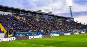 {{ otherArticle[0].article.title }}