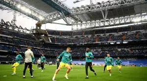 {{ otherArticle[0].article.title }}