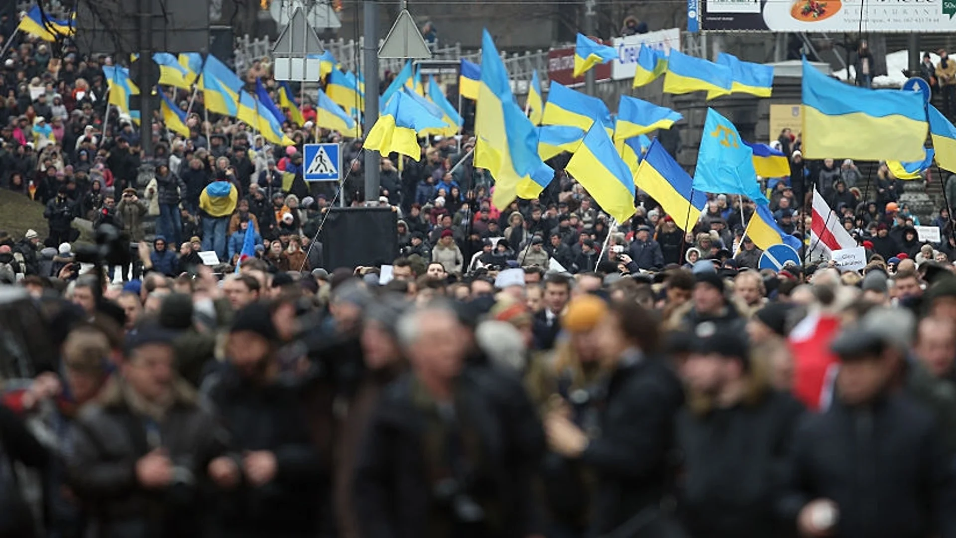 Основен кадър на Янукович от Майдана е новият командир на украинската териториална отбрана