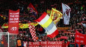 Клоп с опасение за отношението на феновете на Ливърпул към смъртта на Кралицата