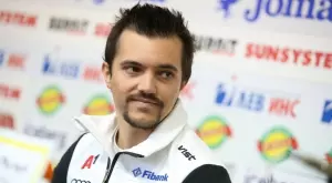 СНИМКА: Родна звезда разкри голяма лична новина навръх Коледа