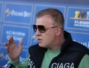 Наско Сираков готви "обир" на клуб от Първа лига, взима и двама българи в Левски