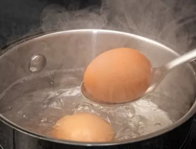 Досега сте варили яйцата грешно - ето как е правилно, за да се запазят витамините в тях