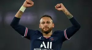 {{ otherArticle[0].article.title }}