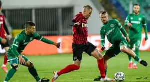 Берое е близо до привличането на най-постоянния играч на Ботев (Вр)