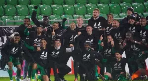 {{ otherArticle[0].article.title }}