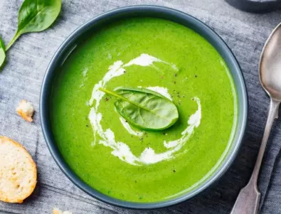 КРЕМ супа от броколи, спанак и сметана: Вкусно и здравословно