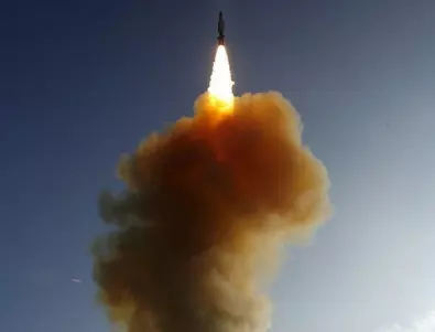 Северна Корея изстреля неидентифицирана балистична ракета 