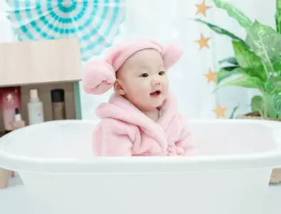 Как да научим детето да се къпе само