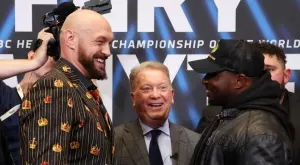 Кантарът на Фюри и Уайт - двамата се щипаха на сцената (ВИДЕО)