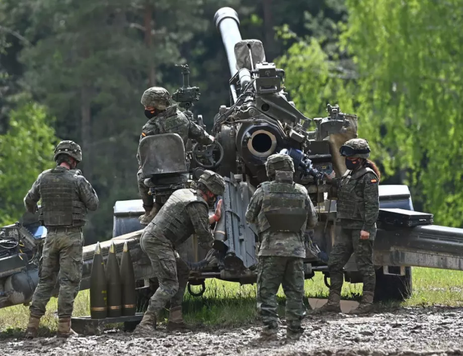 Как касетъчните боеприпаси ще помогнат на Украйна: Експертно обяснение