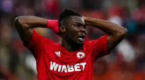 {{ otherArticle[0].article.title }}