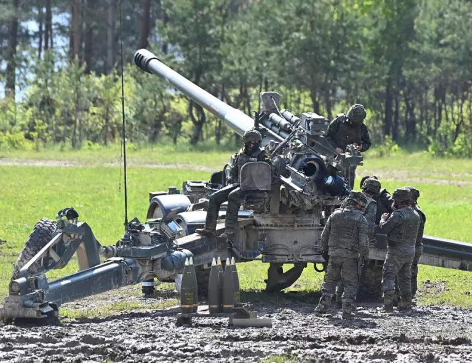Военното министерство отрече да сме изпращали оръжие на Украйна преди обнародването на указа