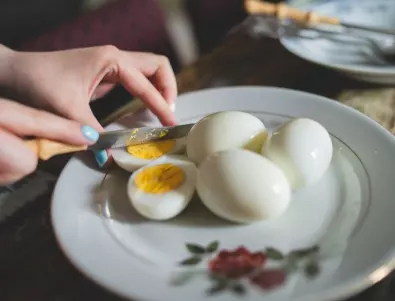 Ядох развалено яйце - какво да правя?