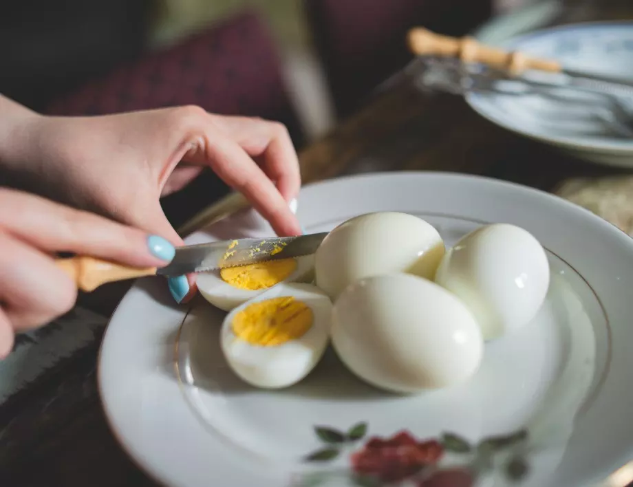 Колко време издържат боядисаните великденски яйца? Това всеки трябва да го знае!