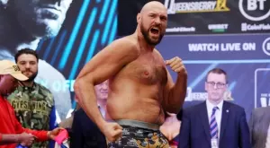 Бивш шампион: Фюри трябва да свали този корем, това парче хляб, което носи