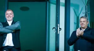 {{ otherArticle[0].article.title }}