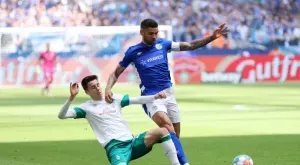 {{ otherArticle[0].article.title }}