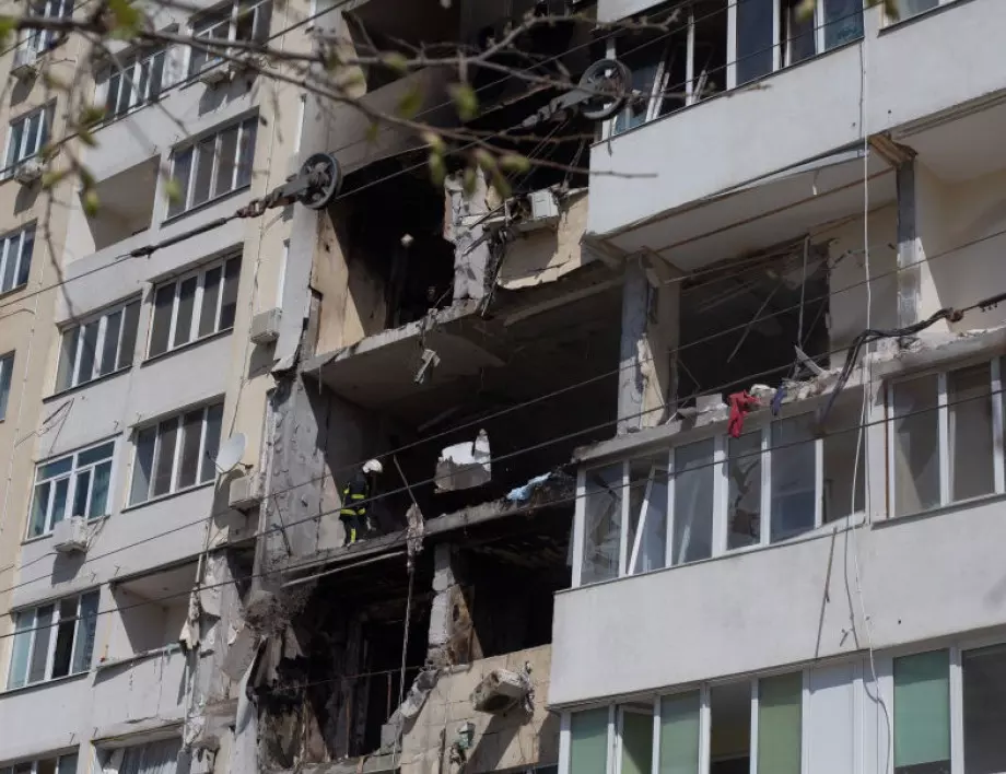 Повече от 1.5 млн. души в Одеска област са без ток след руски удари 