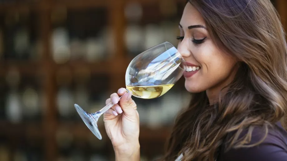 Кое е най-доброто мезе за бяло вино?