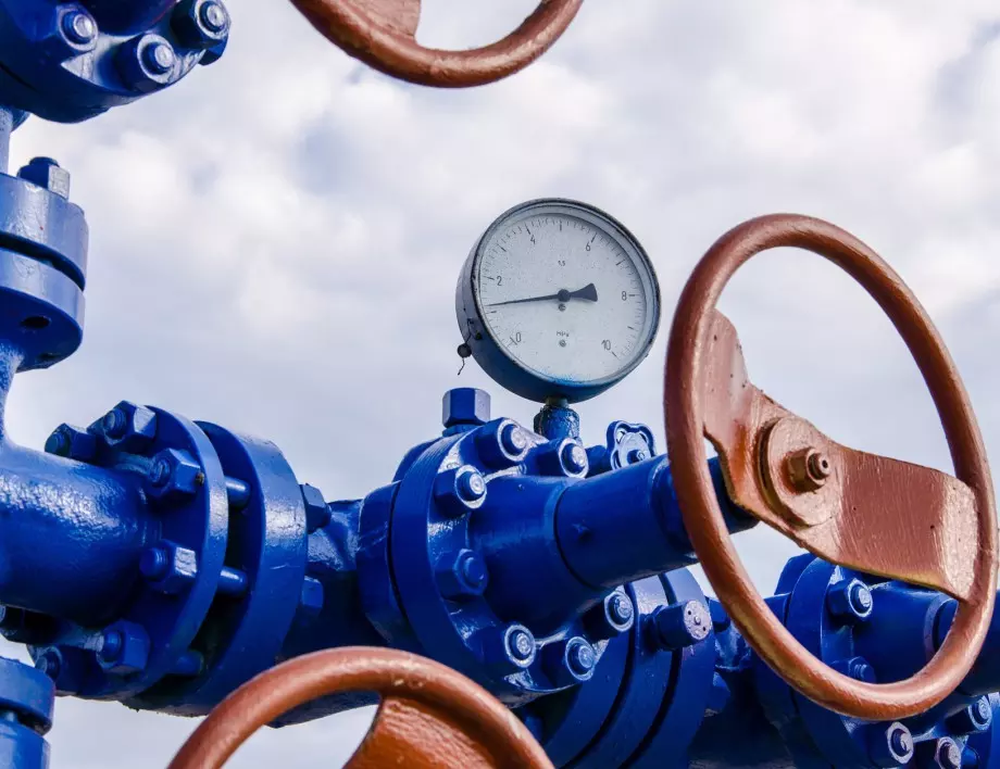 КЕВР подлага на обществено обсъждане цената на природния газ за януари
