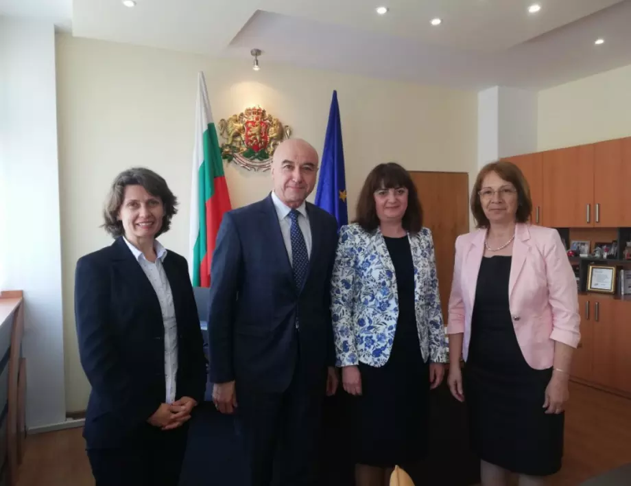 Кметът на Казанлък проведе среща с представители на ГБИТК