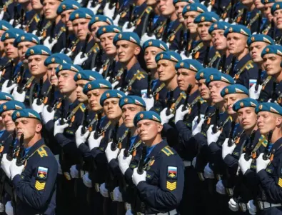 В Държавната дума предложиха да се увеличи срокът на службата в руската армия