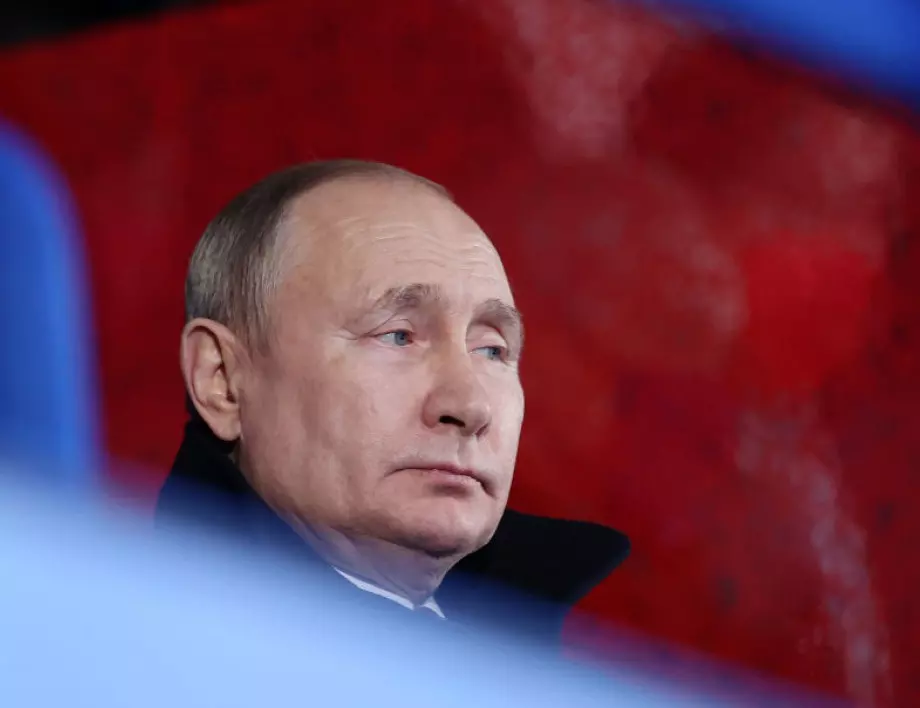 Как руснаците повярваха, че Путин води "свещена война"