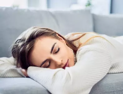 Учени разкриха какво се случва с хората, които спят през деня