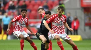 След като грабна титлата, Байерн Мюнхен се издъни срещу Майнц 05