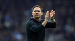 Аднан Янузай пред сензационно завръщане в английската Висша лига