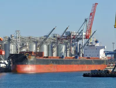 Украйна: Руски инспектори забавят 165 товарни кораба за зърно