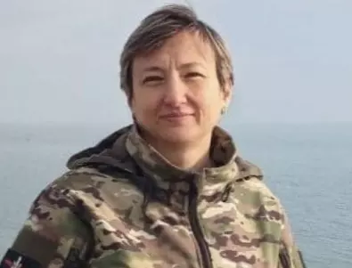 „Оставам с войниците до последно“: Загина психоложката на полка „Азов“ 
