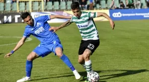 {{ otherArticle[0].article.title }}