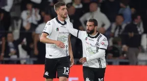 {{ otherArticle[0].article.title }}