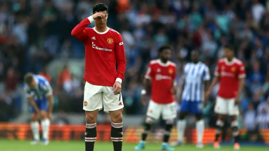 Бивша звезда на Тотнъм за Юнайтед: Бъркат много, че оставят Роналдо да си тръгне